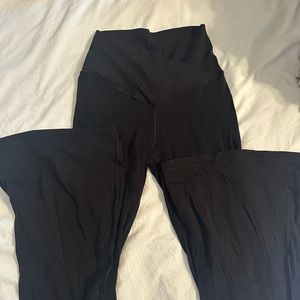 Black aerie crossover flare leggings size small